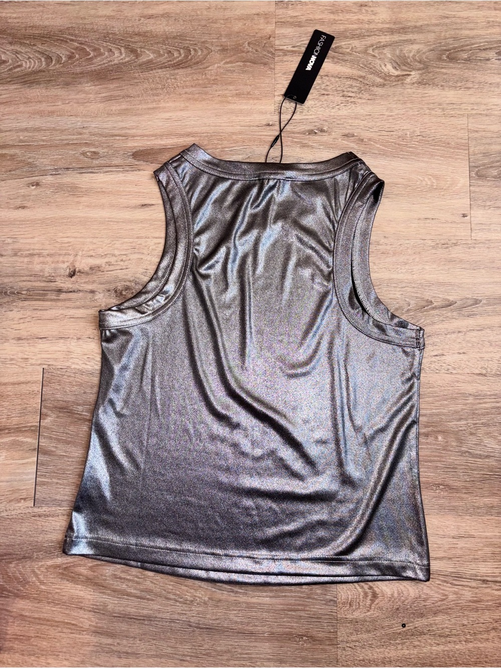 Metallic Gray Ribbed Tank Top. Size XL - Picture 3 of 4